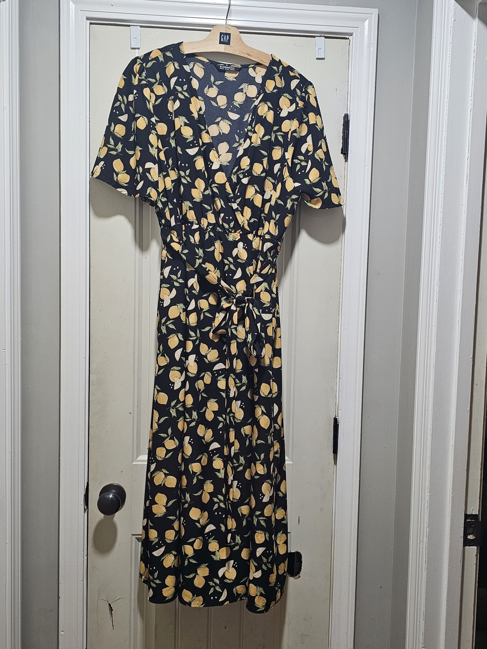 Black Lemon-Print Dress